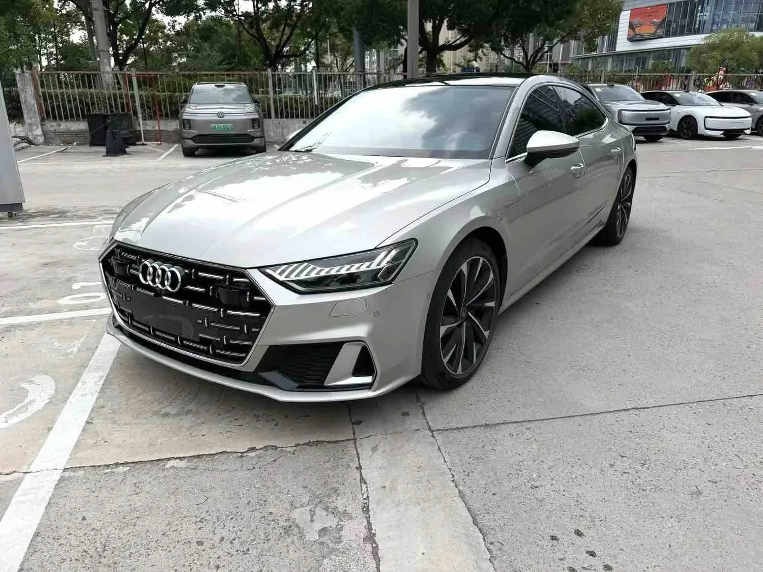 2022 Audi A7L 45 TFSI quattro S-line Wind Rider