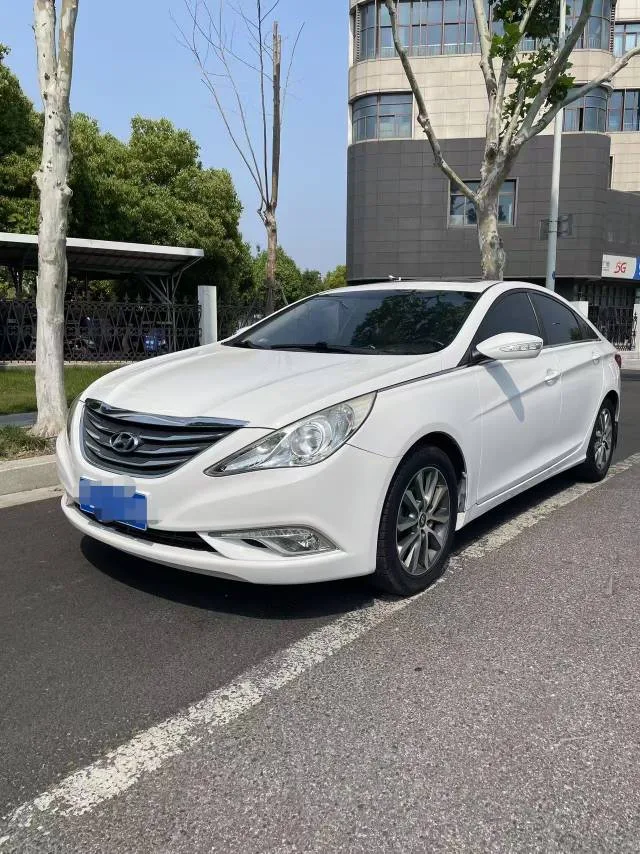 2013 Sonata 2.0L Automatic Leading Edition