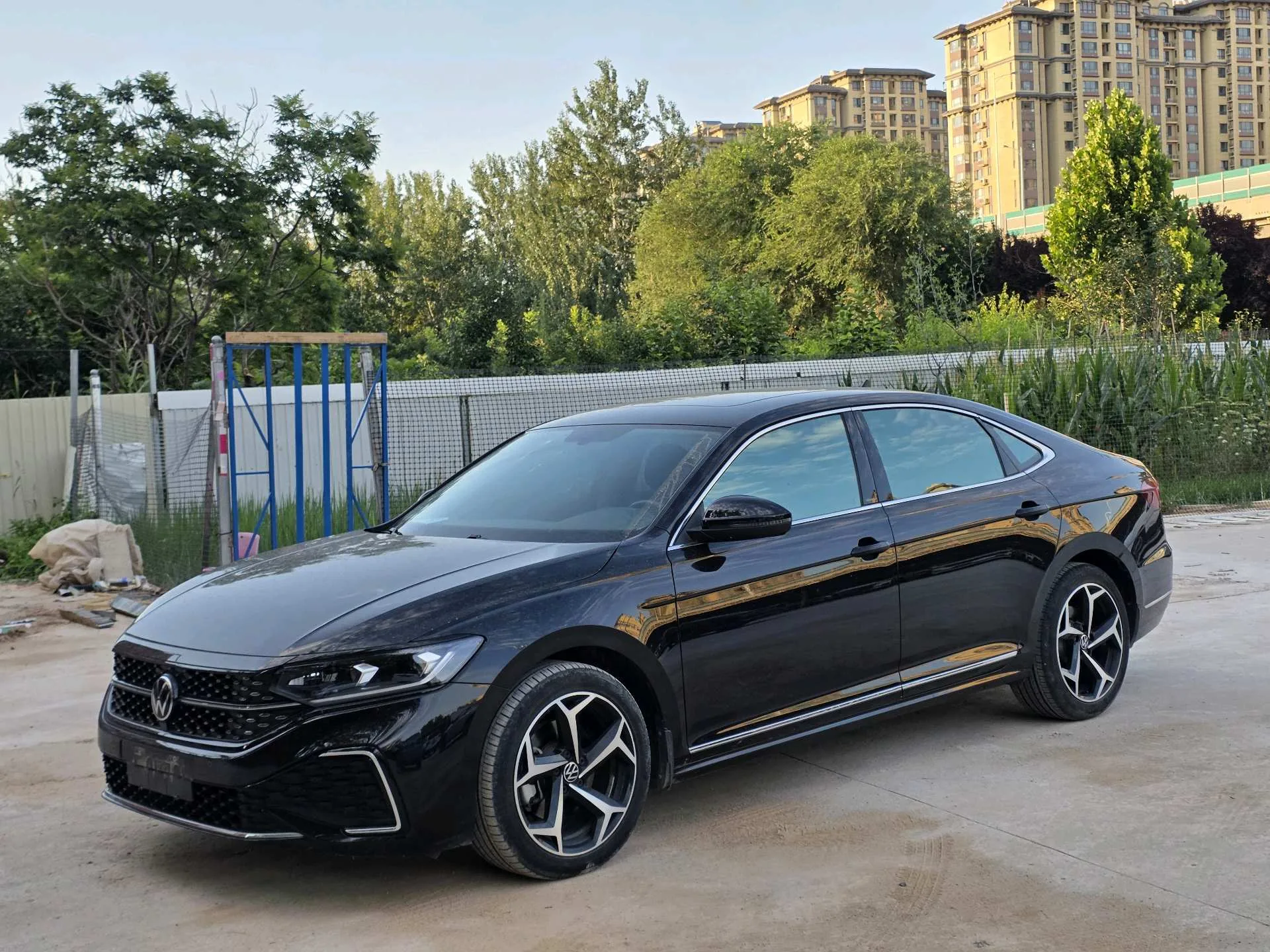 2022 Volkswagen Passat 330TSI Starry Sky Elite Edition