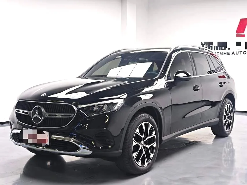 Mercedes-Benz 2023 GLC 260 L 4MATIC 48V 2.0T Dynamic 5-seater Automatic
