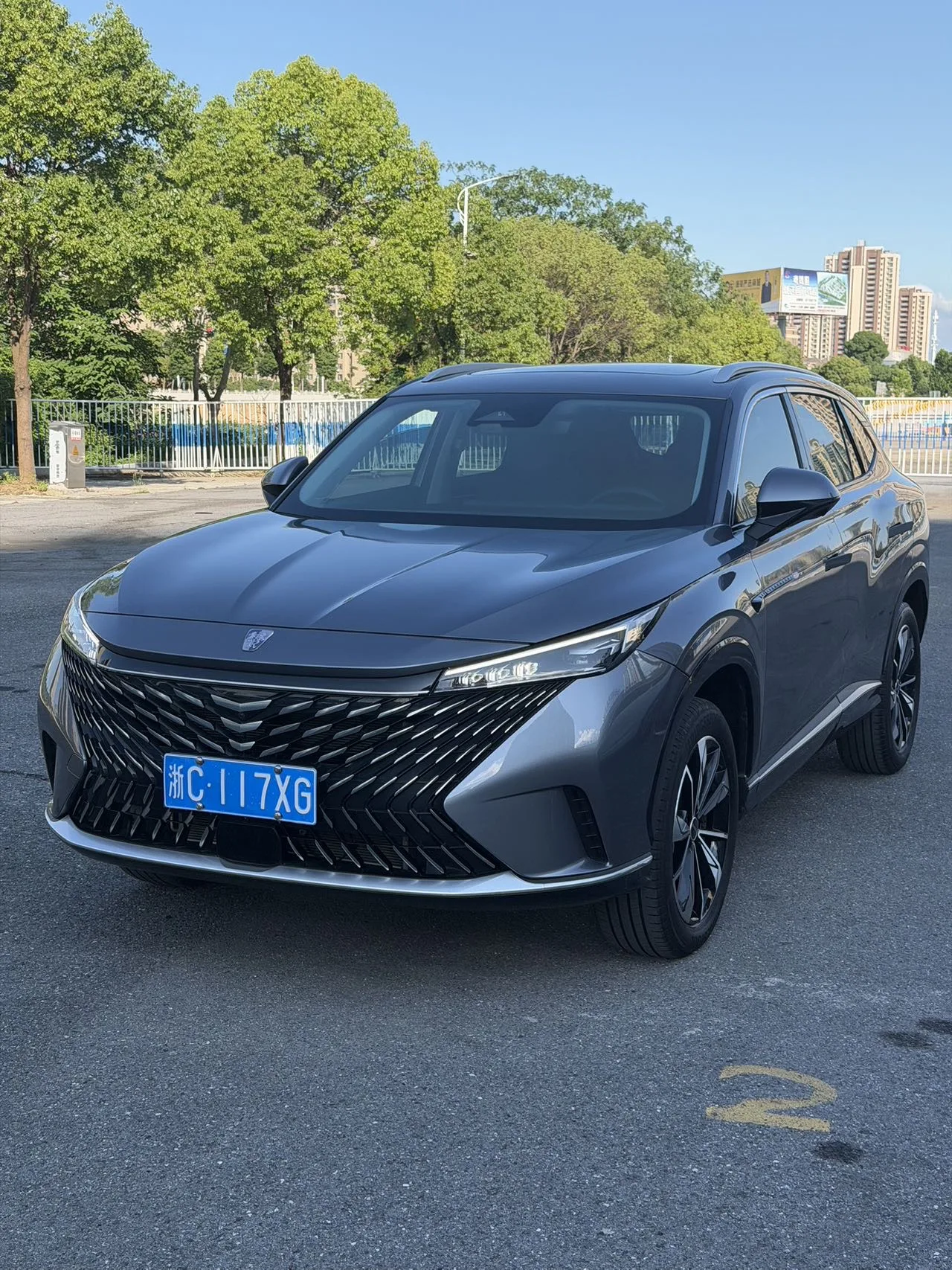 Roewe RX5 2023 Model Year, 3rd Generation, 330TGI, Sliding Touchscreen Edition