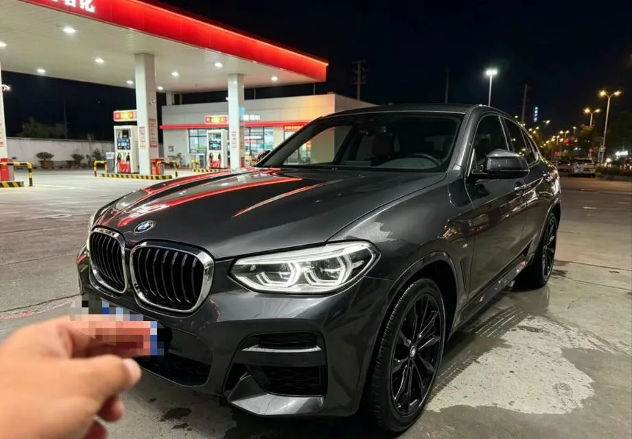 2020 BMW X4 xDrive30i M Sport Package