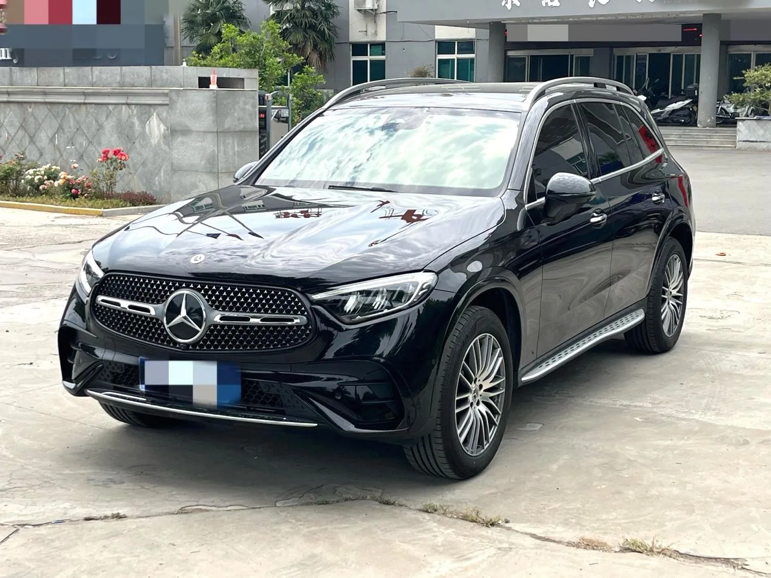 Mercedes-Benz 2025 GLC 300 L 4MATIC 48V 2.0T Dynamic 5-seater (facelift) Automatic