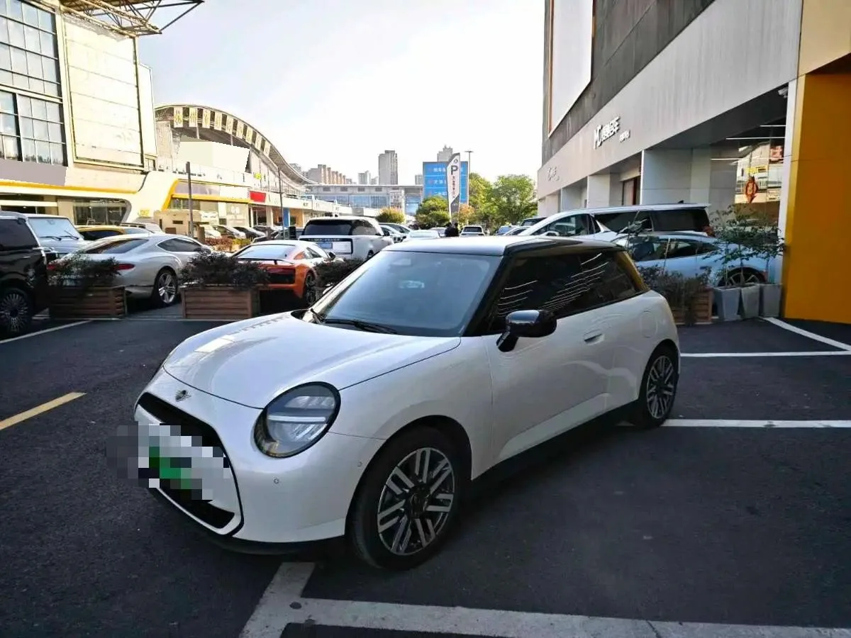 2024 MINI Mini Cooper E, 456km/h, Cooper E Big Player, Automatic