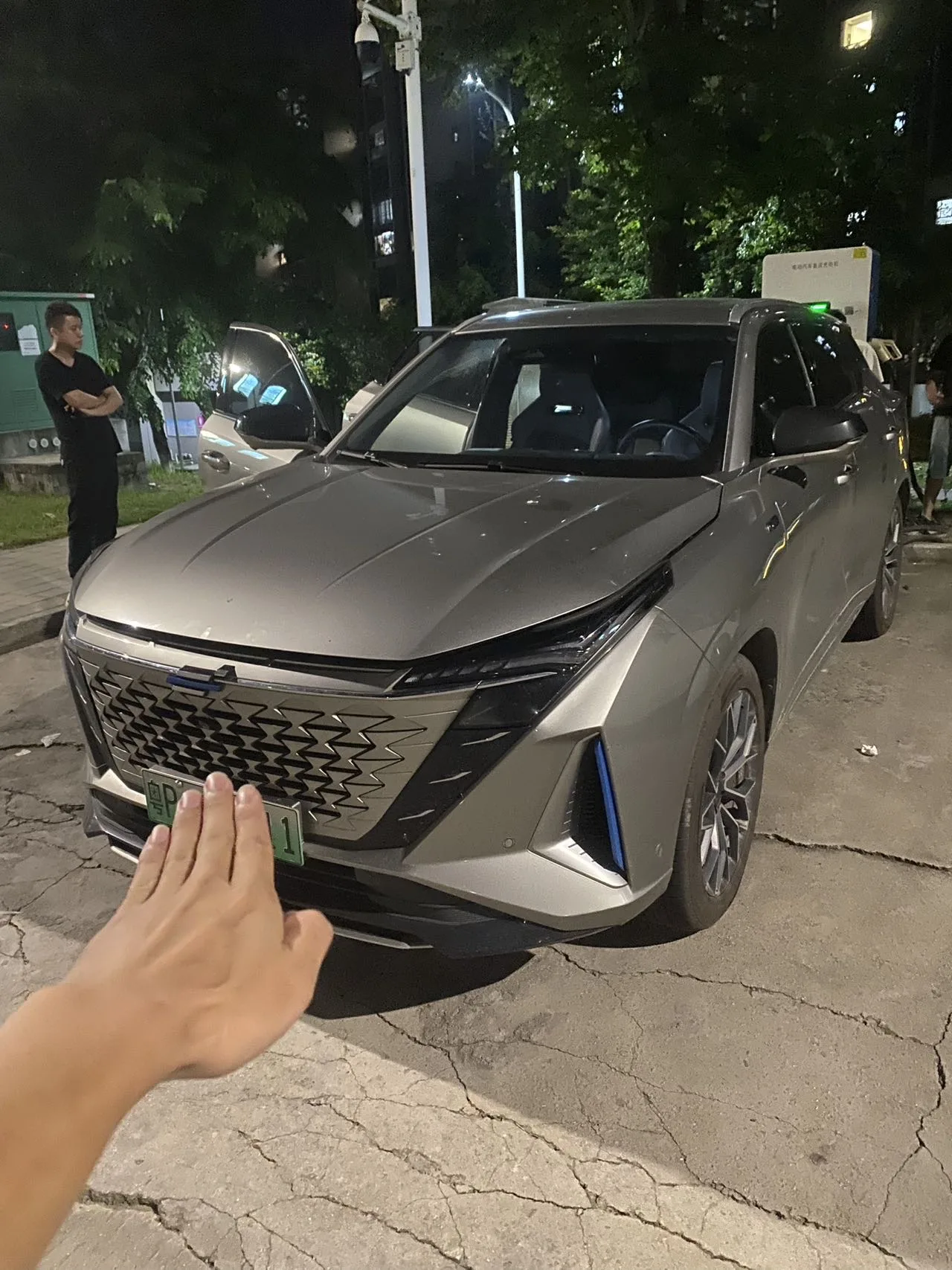 Oushang 2023 Z6 iDD 1.5T Triple-Clutch 150KM Flagship PLUS Smart Parking Edition, Automatic Transmission