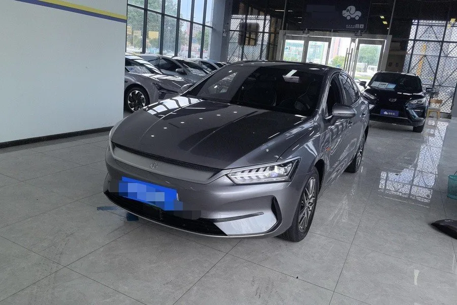 Qin PLUS 2021 EV 400KM Luxury Edition