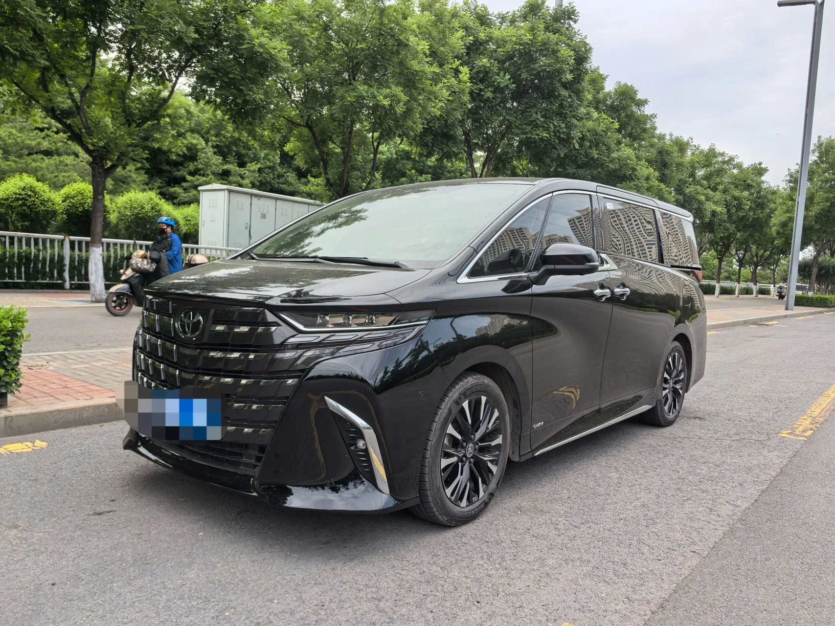 2024 Toyota Alphard (Imported) 2.5L CVT Premium Edition Automatic Transmission