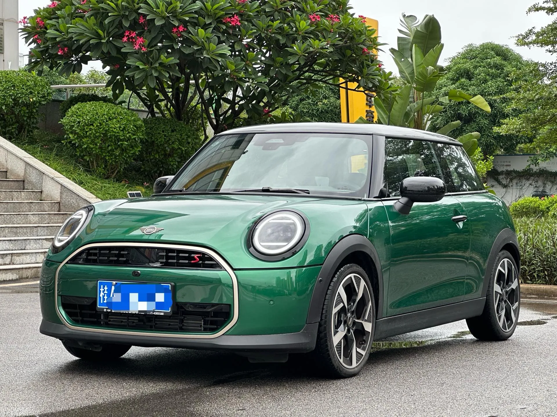 MINI (Imported) 2025 Mini Cooper S 2.0T Artist Edition, Automatic Transmission