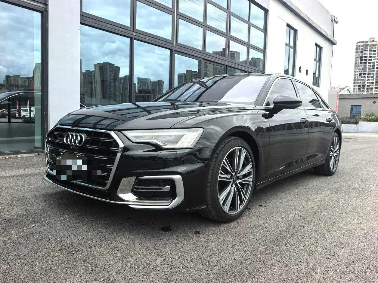 Audi 2025 A6L 2.0TFSI 45TFSI Quattro Premium Dynamic (Facelift) Automatic