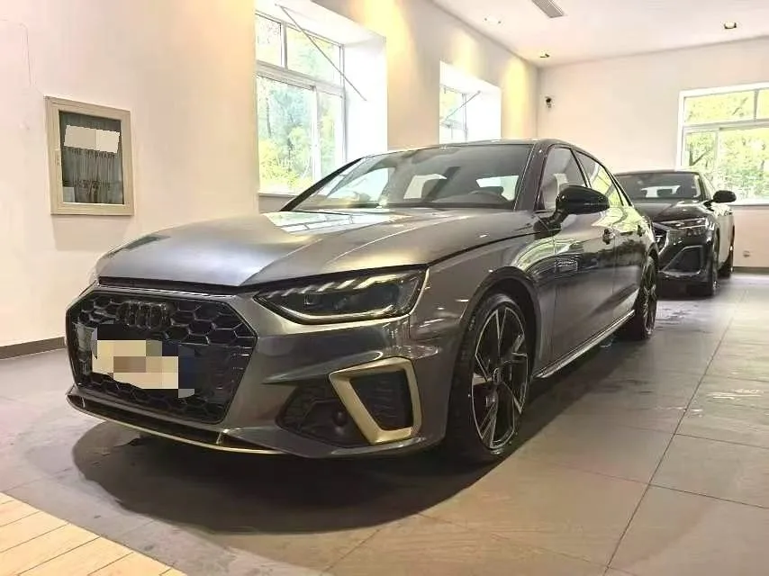 2024 Audi A4L 2.0TFSI 40TFSI Quattro RS Package (Automatic)