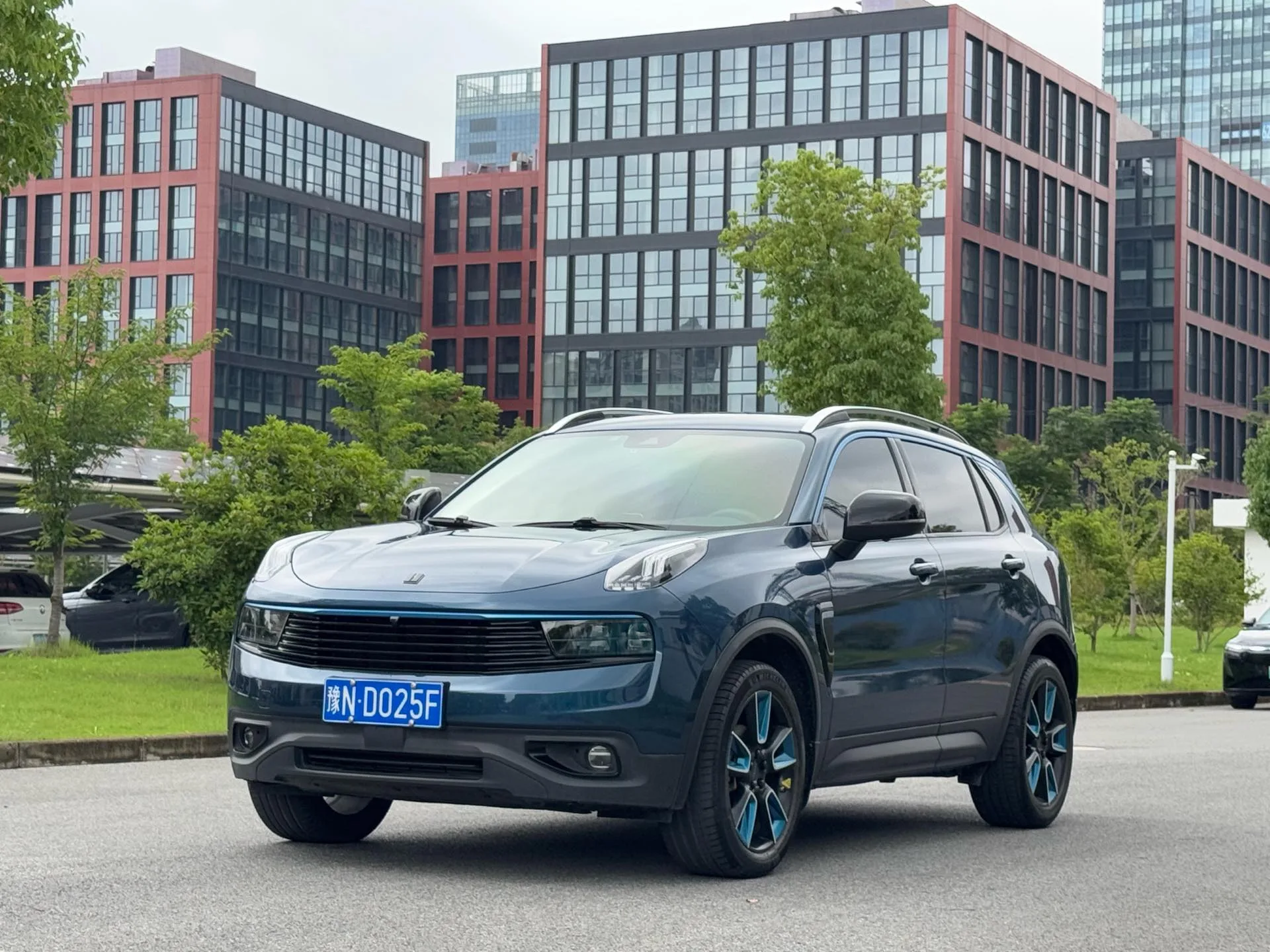 Lynk & Co 01 2017 2.0T 2WD Pro Edition