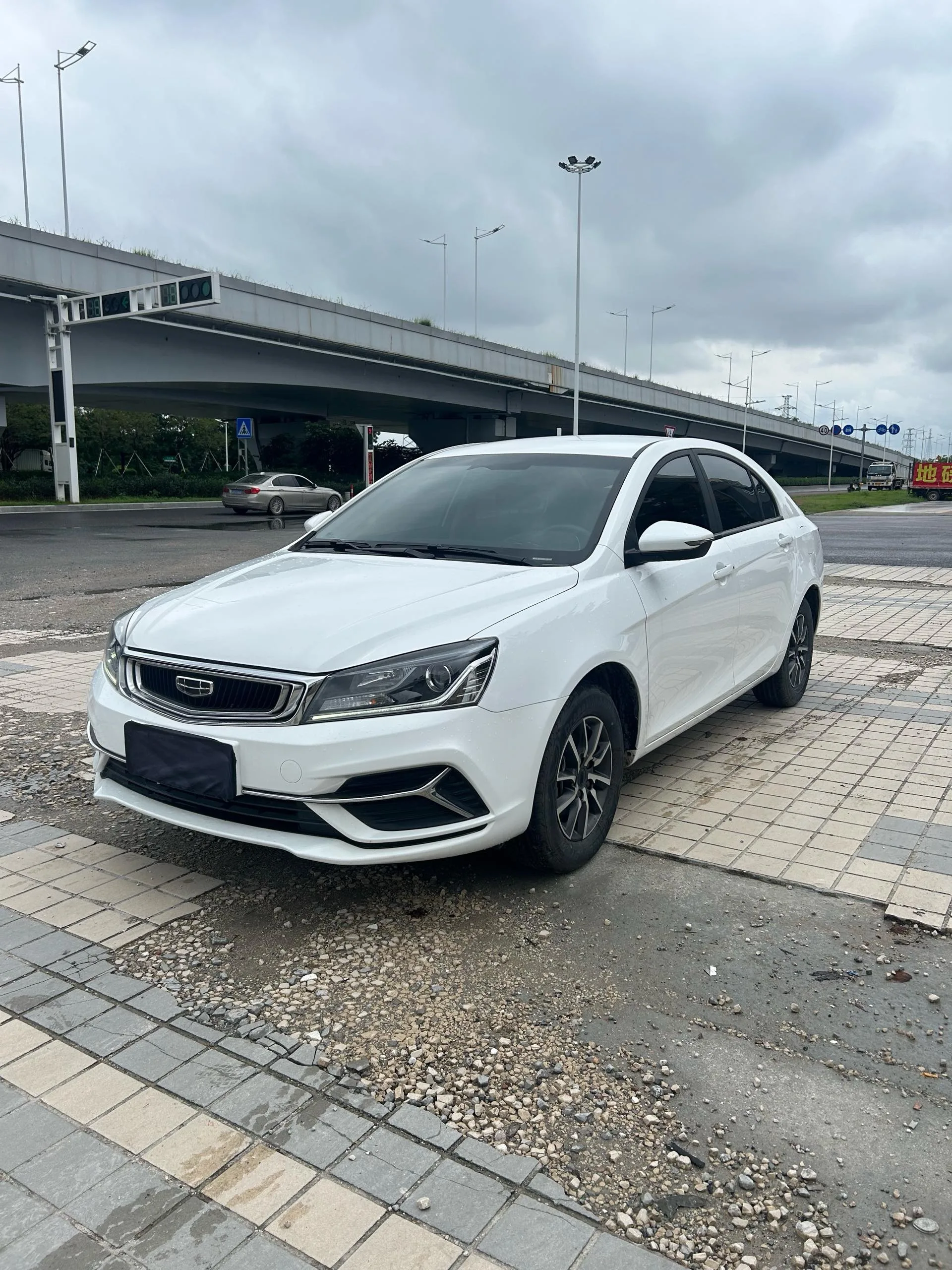 Geely Emgrand 2019 Leading Edition 1.5L CVT Luxury Model (National V Emission Standard)