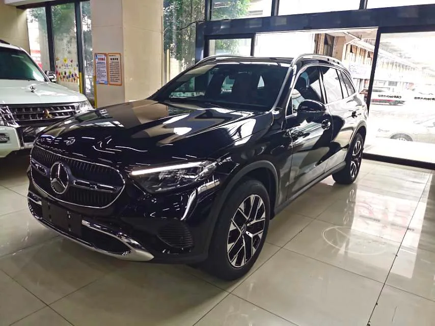 Mercedes-Benz 2025 GLC 260 L 4MATIC 48V 2.0T Dynamic 5-seater Automatic