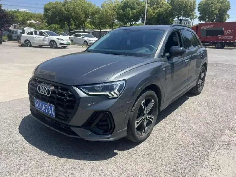 Audi Q3 2022 35 TFSI Fashion Dynamic Edition