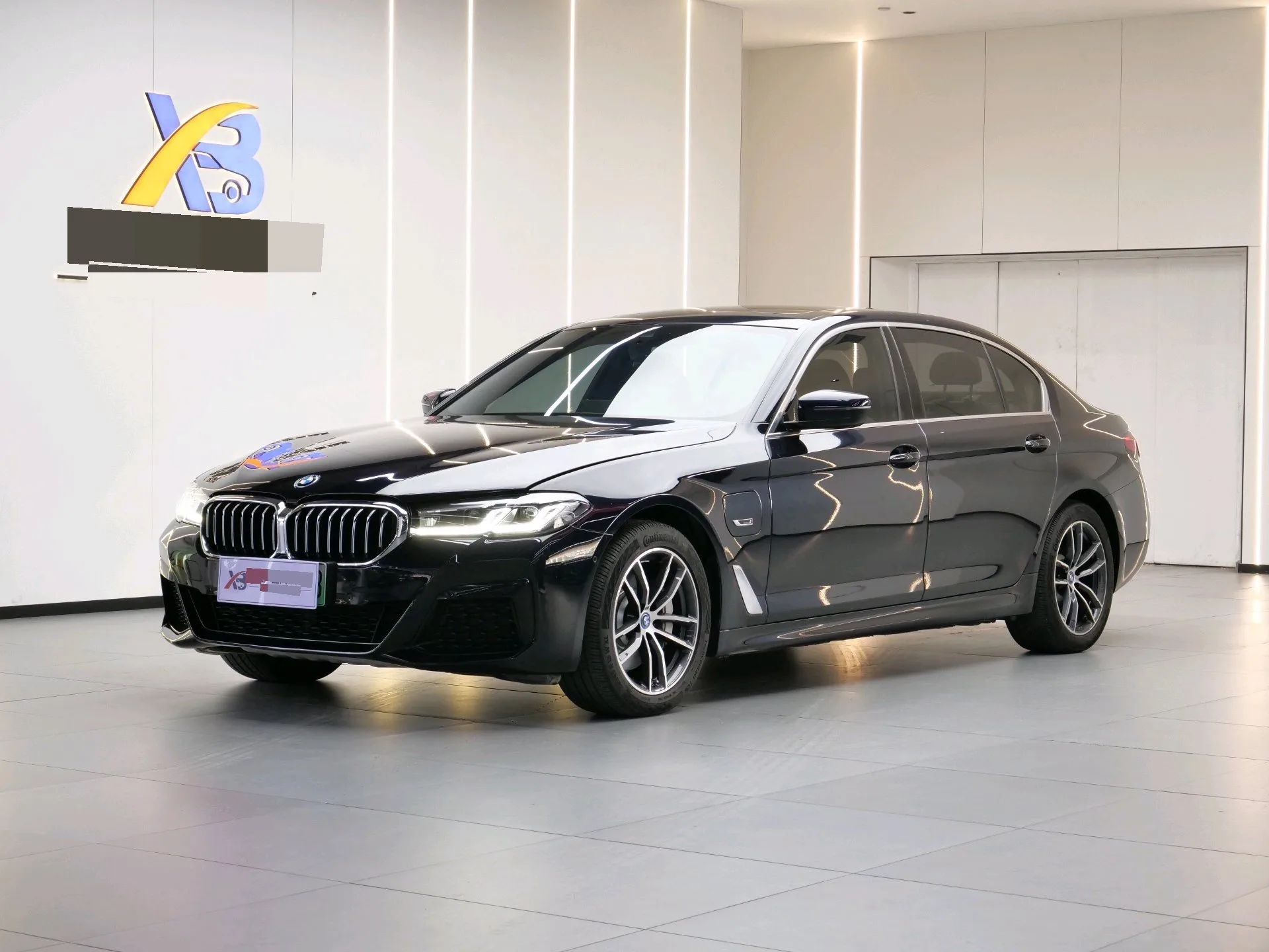 BMW 5 Series Plug-in Hybrid 2021 535Le M Sport Package