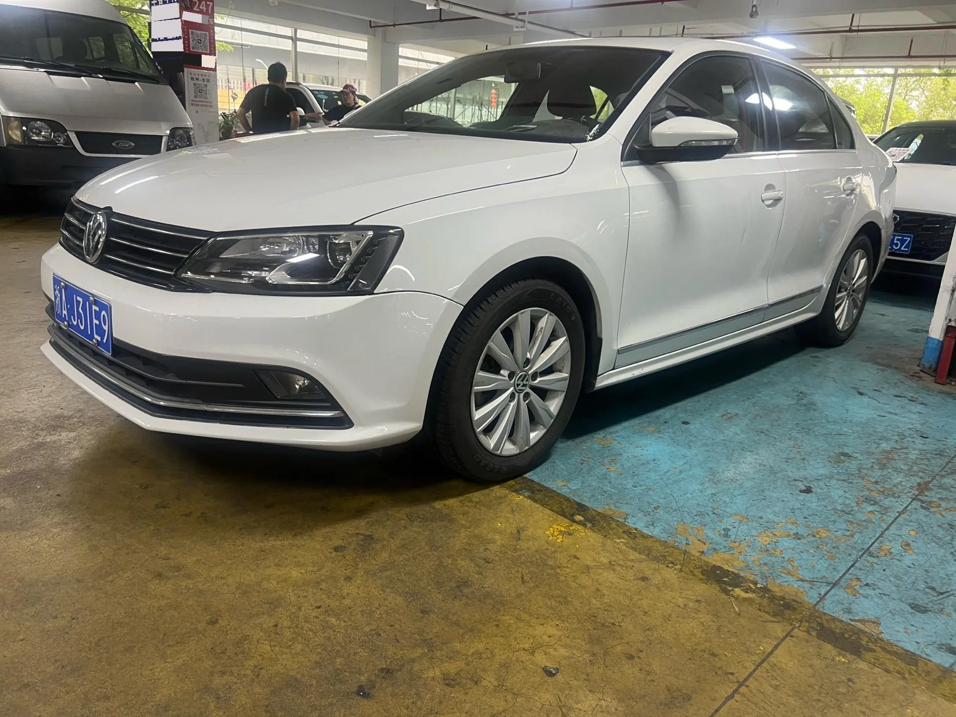 2015 Volkswagen Sagitar 230TSI Automatic Comfort Model