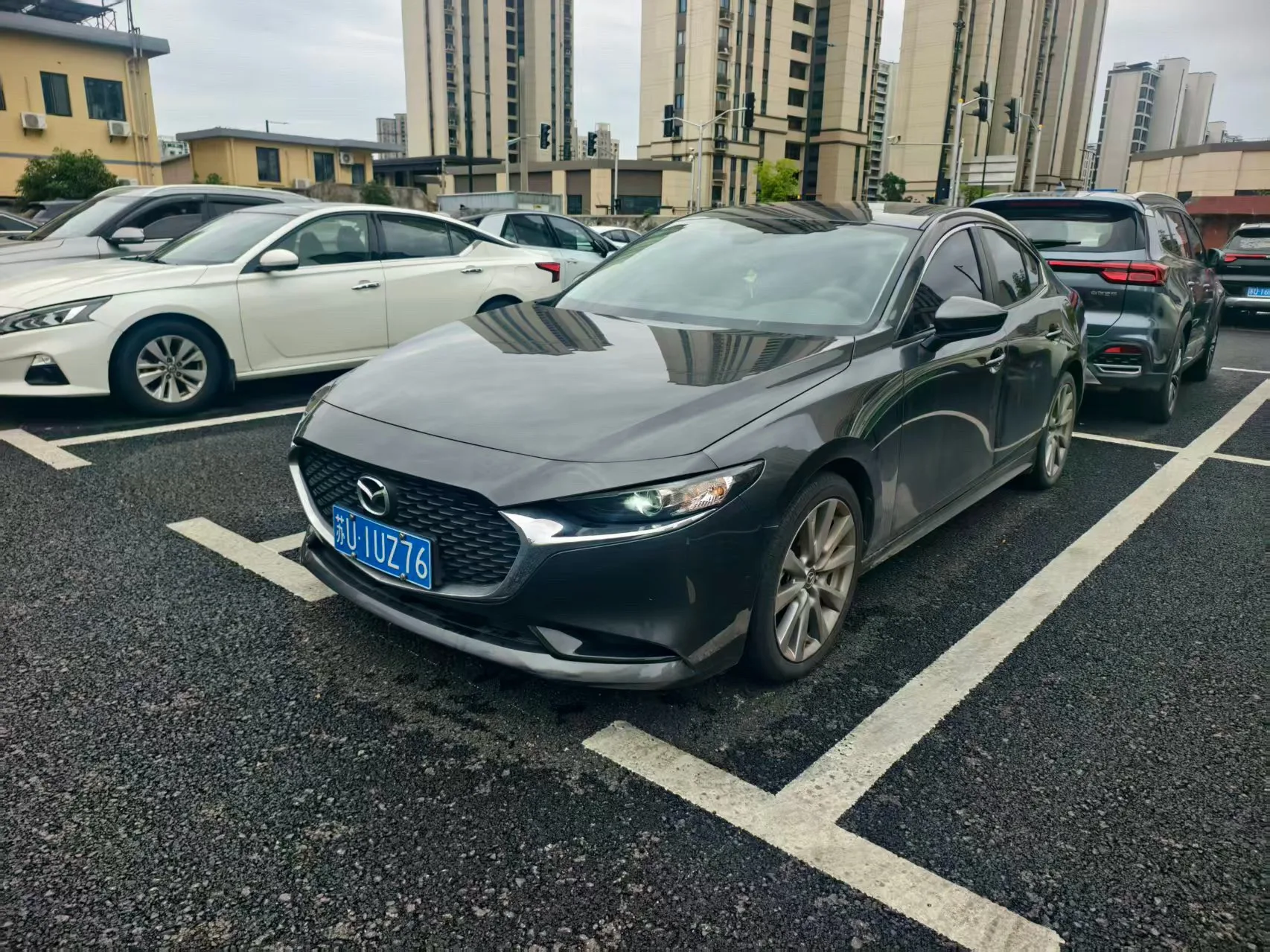 Mazda3 Axela 2022 2.0L Automatic Premium Edition
