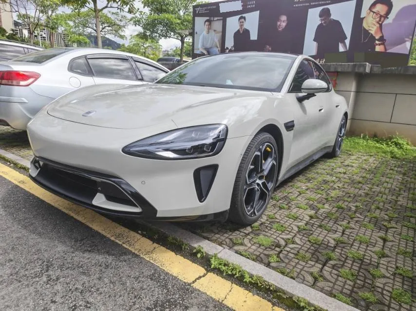 Xiaomi SU7 2024 Model 700km Rear-Wheel Drive Long-Range Smart Driving Edition