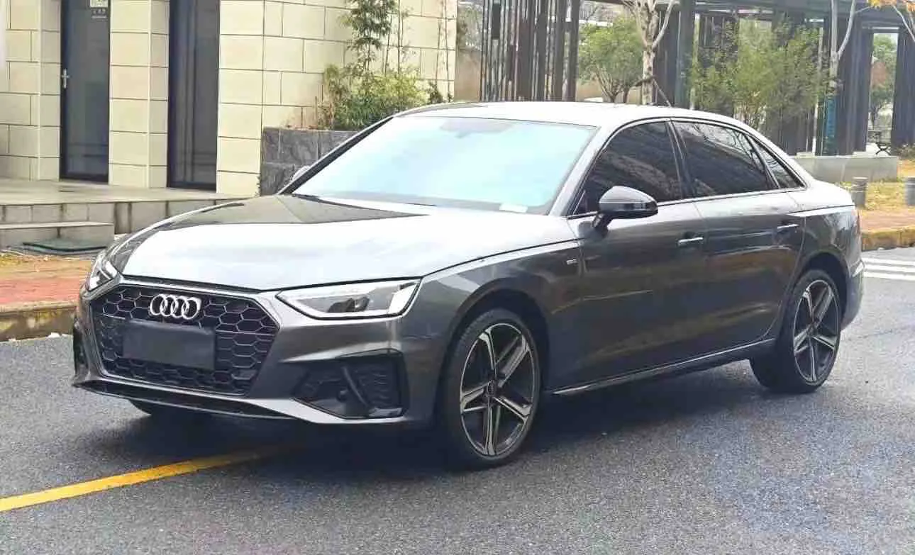 Audi 2024 A4L 2.0TFSI 40TFSI Fashion Dynamic Automatic