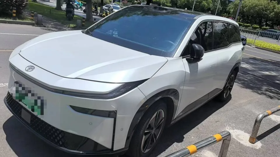 2025 Toyota Platina 3X 520 Pro+ Advanced Intelligent Driving Edition (Automatic Transmission)