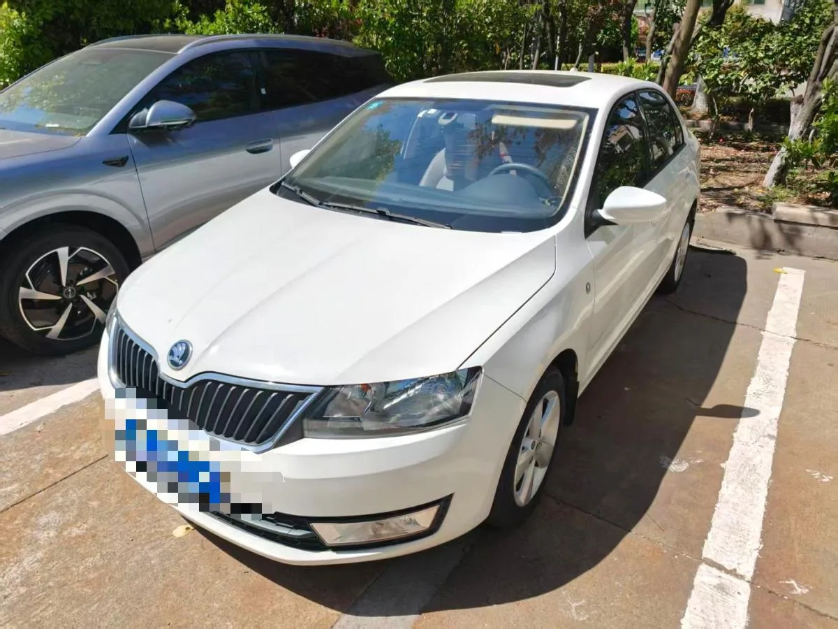 Rapid 2016 1.6L Automatic Comfort Edition