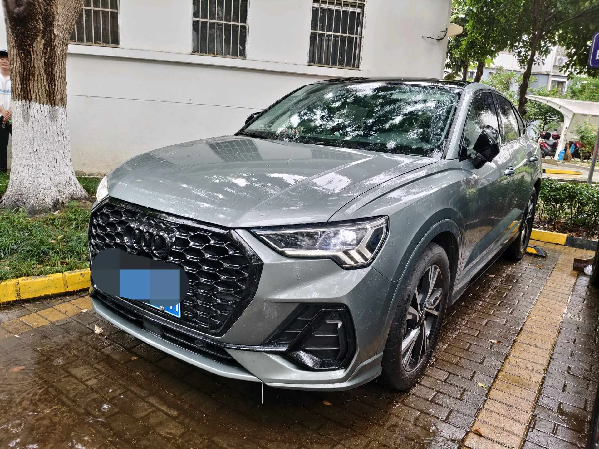2022 Audi Q3 Sportback 40 TFSI RS Package "Racing Speed" Edition