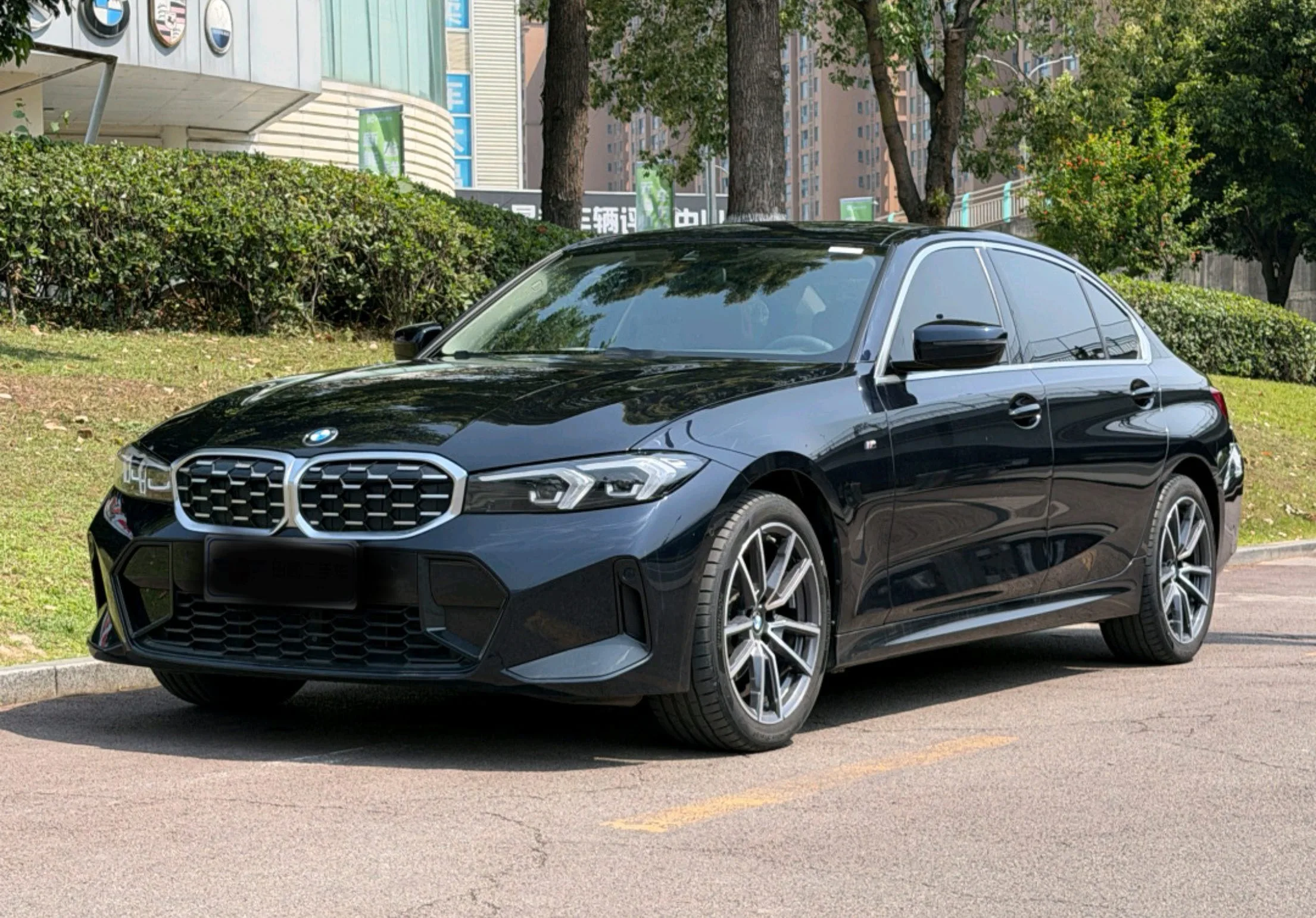 2025 BMW 3 Series 325Li 2.0T M Sport Package Automatic