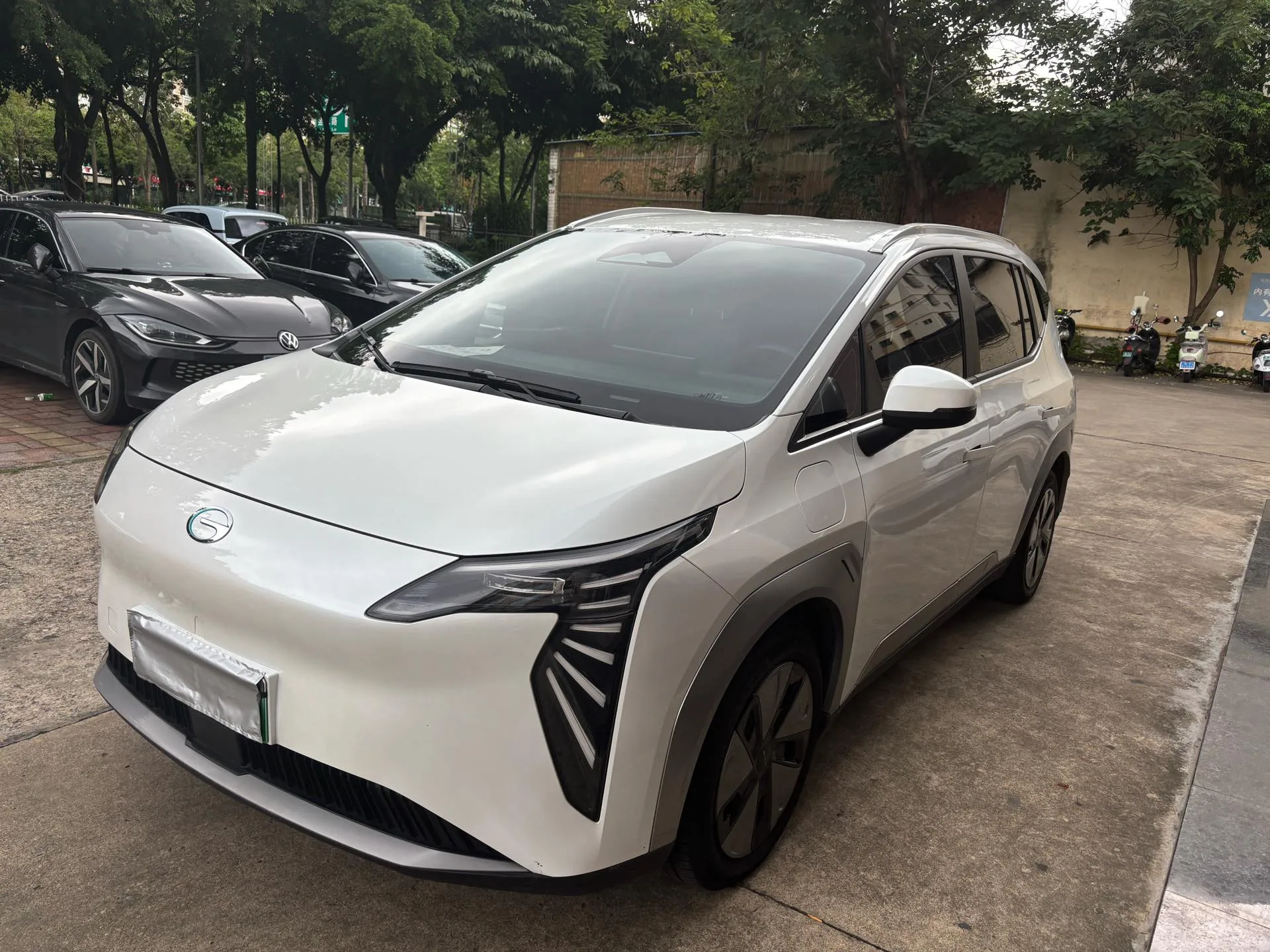 GAC Aion 2024 Aion Y Younger Star Edition 49.75kWh Automatic