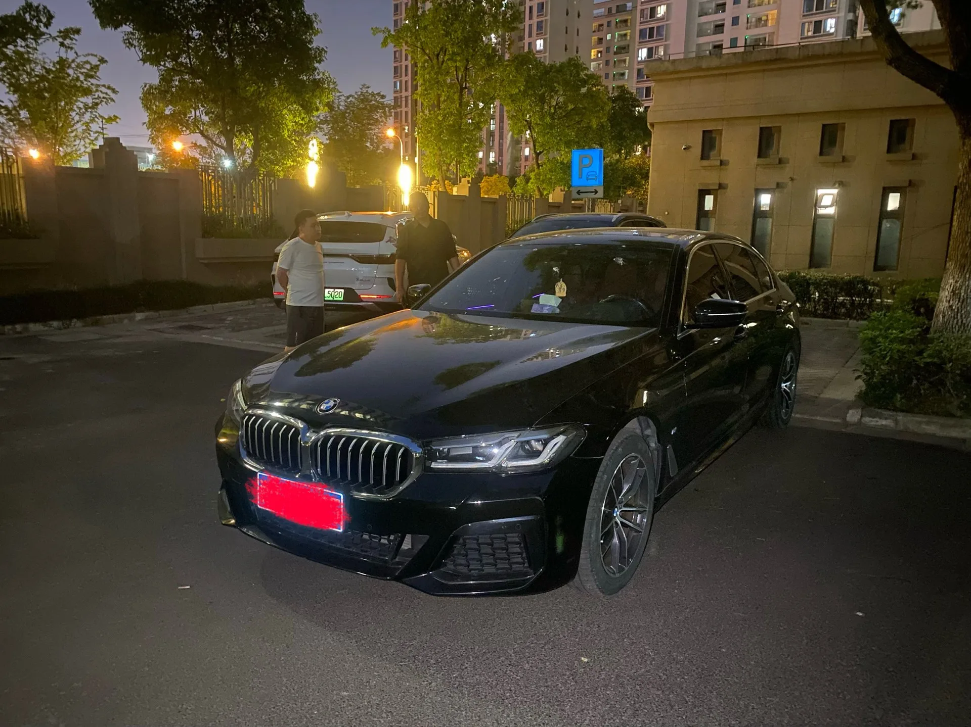 2022 BMW 5 Series 525Li M Sport Package