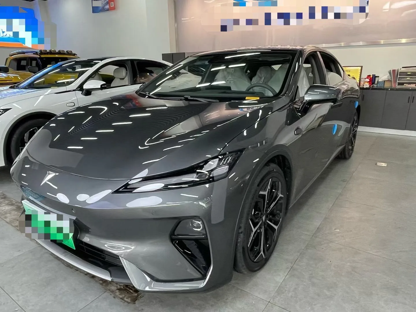 Changan Deep Blue 2025 L07 300Ultra Qiankun Intelligent Driving ADS SE Extended-Range Edition, Automatic Transmission
