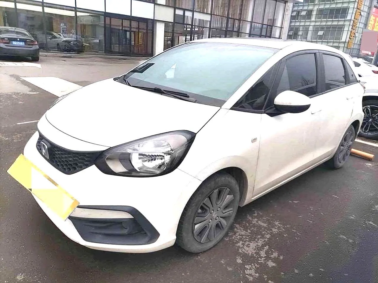 Honda Fit 2022 1.5L CVT Trendy Sunroof Edition