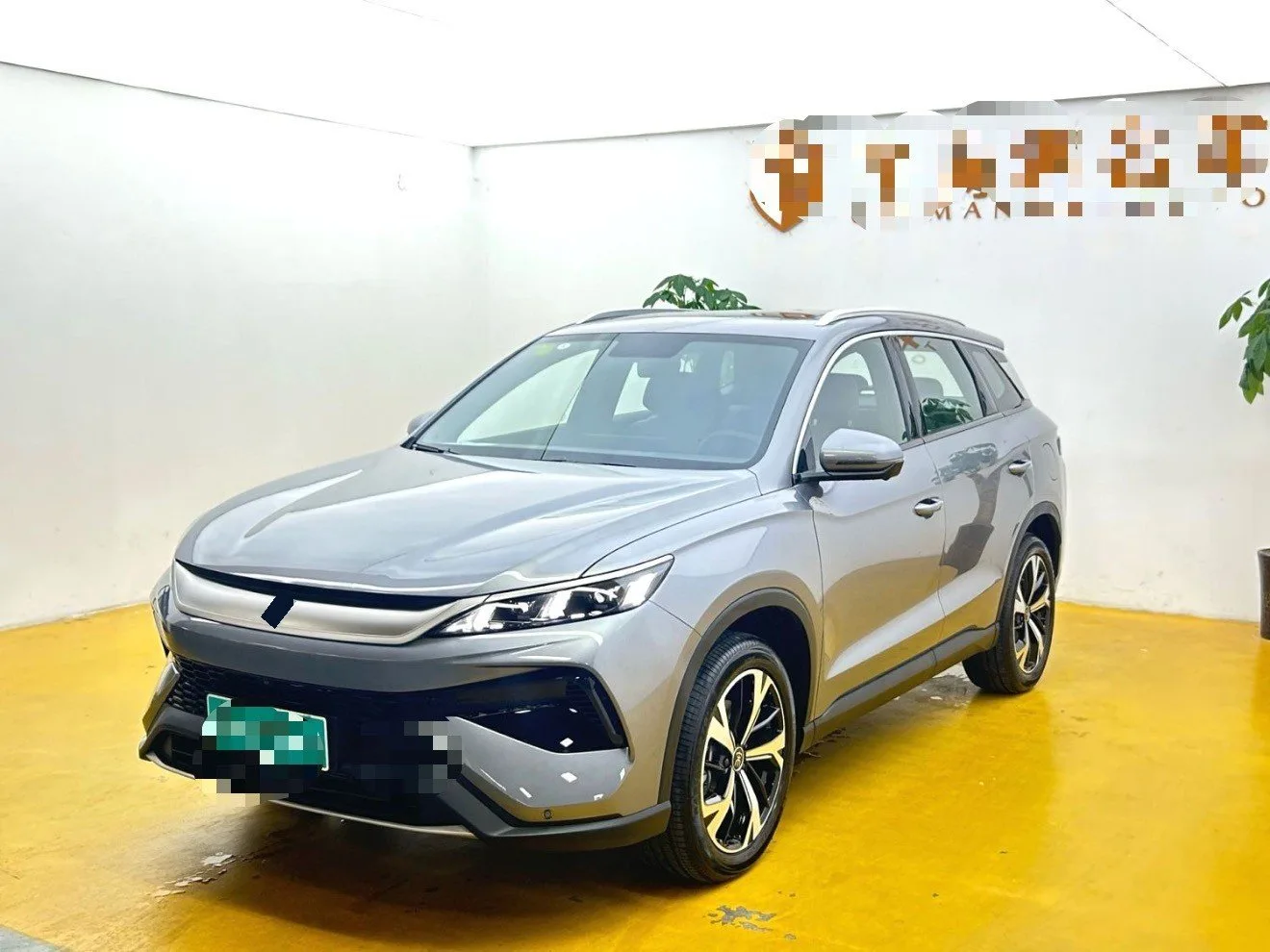 BYD Song Pro New Energy 2026 Model, Song Pro DM-i 1.5 CVT Flying Spur Edition 301KM Superior Type Automatic Transmission