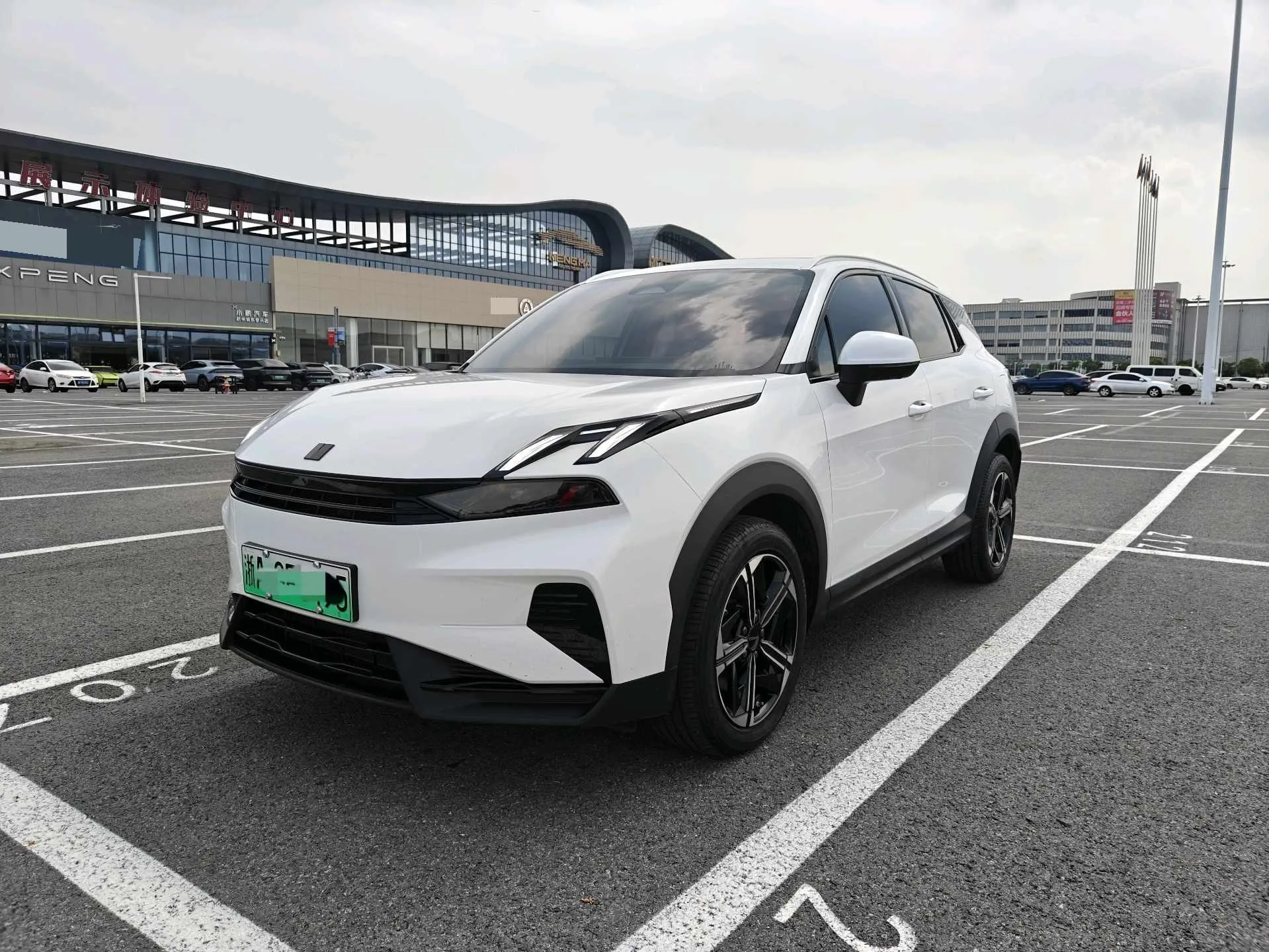 Lynk & Co 06 New Energy 2023 EM-P 126 Long Range Pro