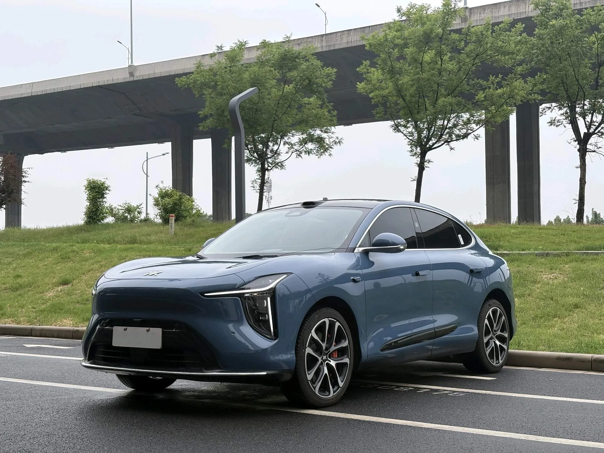 2026 Zhiji LS6 Max Automatic