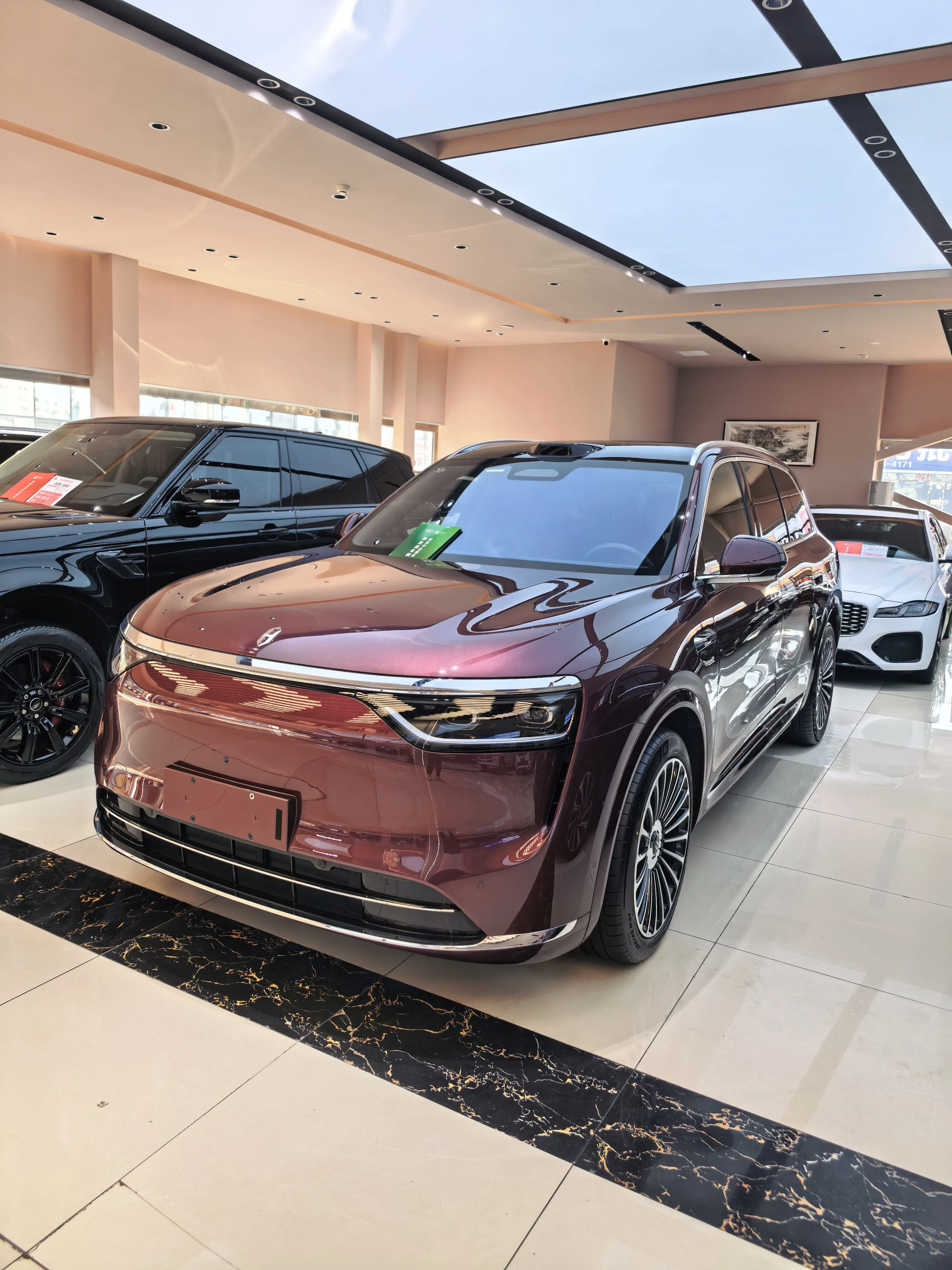 Wenjie M8 2025 Range Extended Ultra Edition 53.4kWh 6-Seater