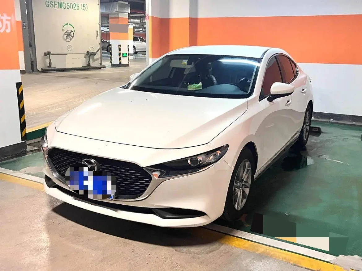 Mazda3 Axela 2022 2.0L Automatic E-Engine Edition