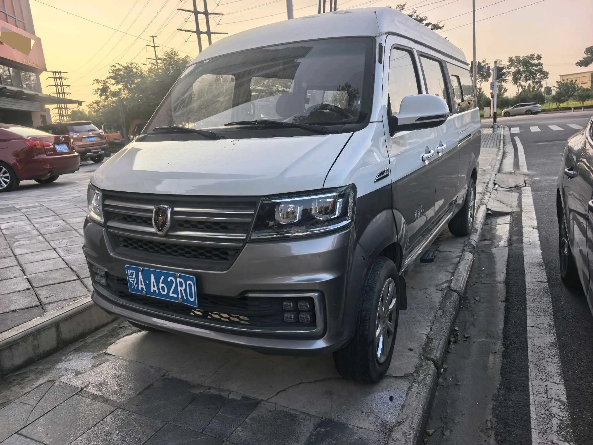 Jinbei 2019 Sea Lion S 1.5 Business Edition Van, Manual Transmission
