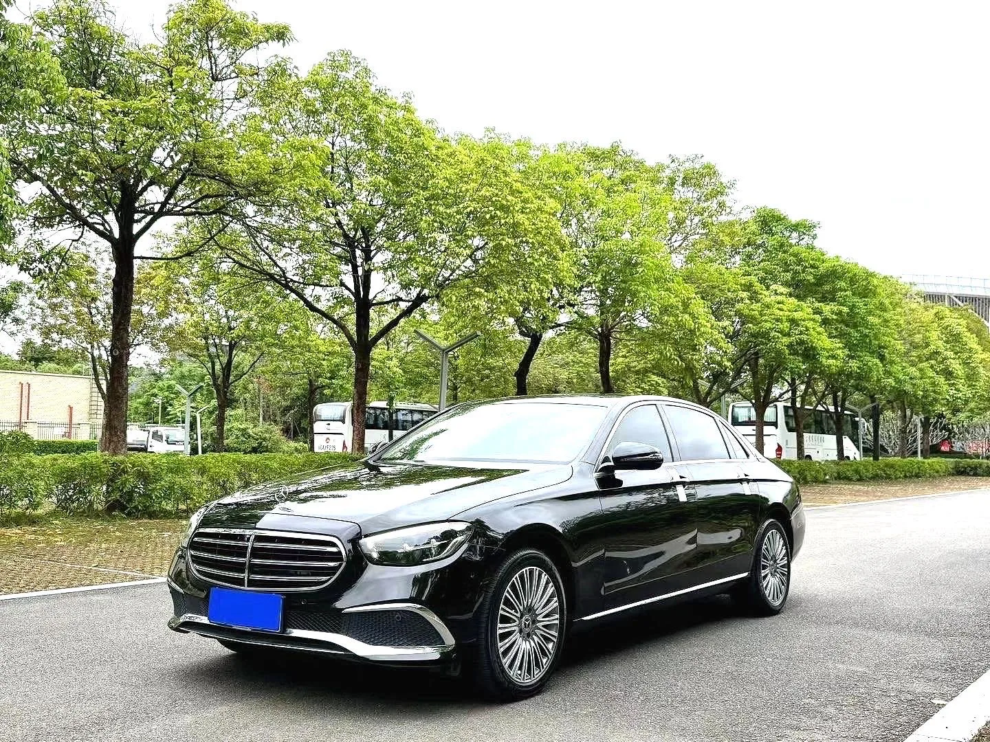 Mercedes-Benz E-Class 2022 Facelift III E 300 L Luxury
