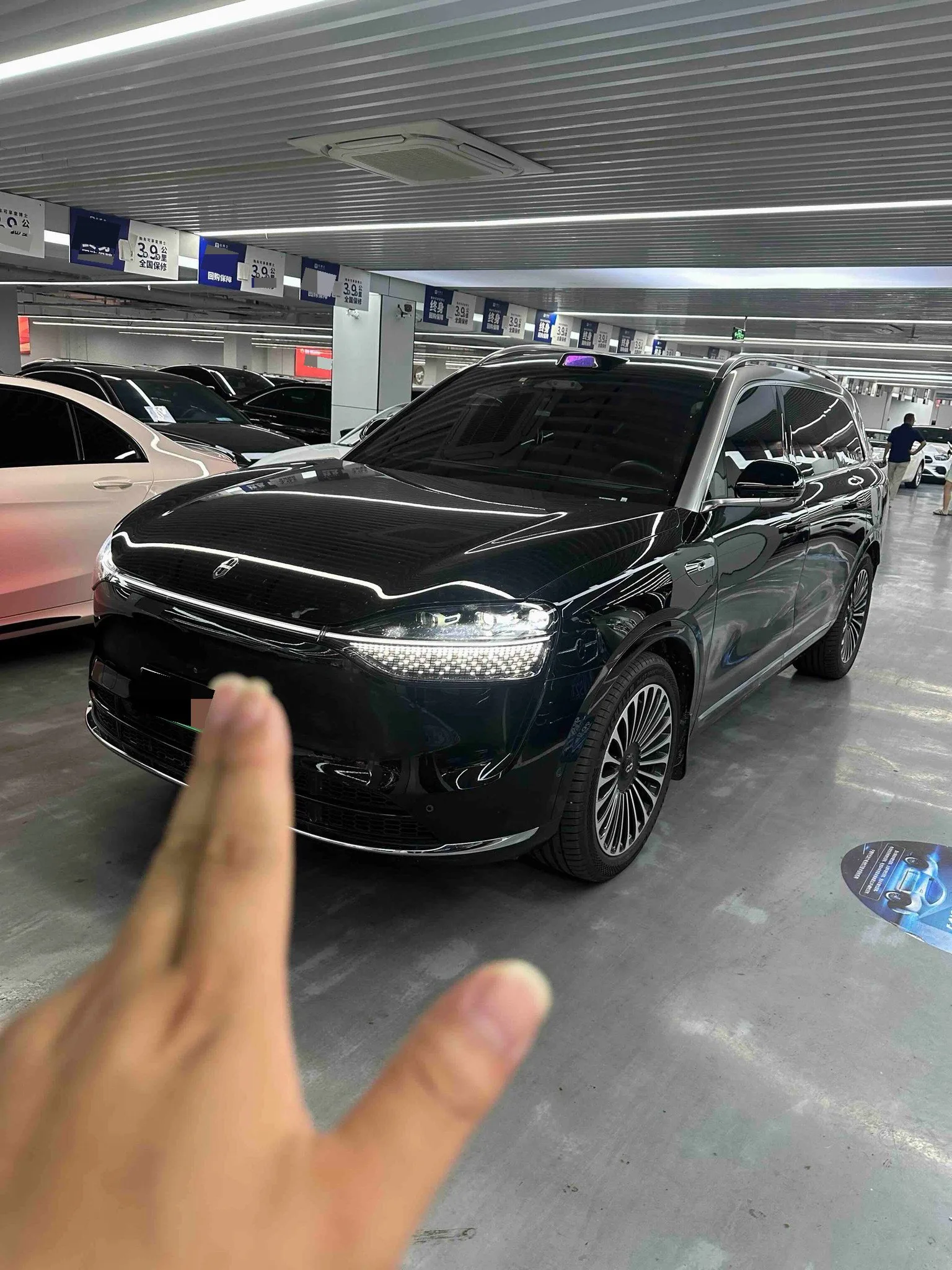 Wenjie M9 2024 Ultra Range Extended Edition 42kWh