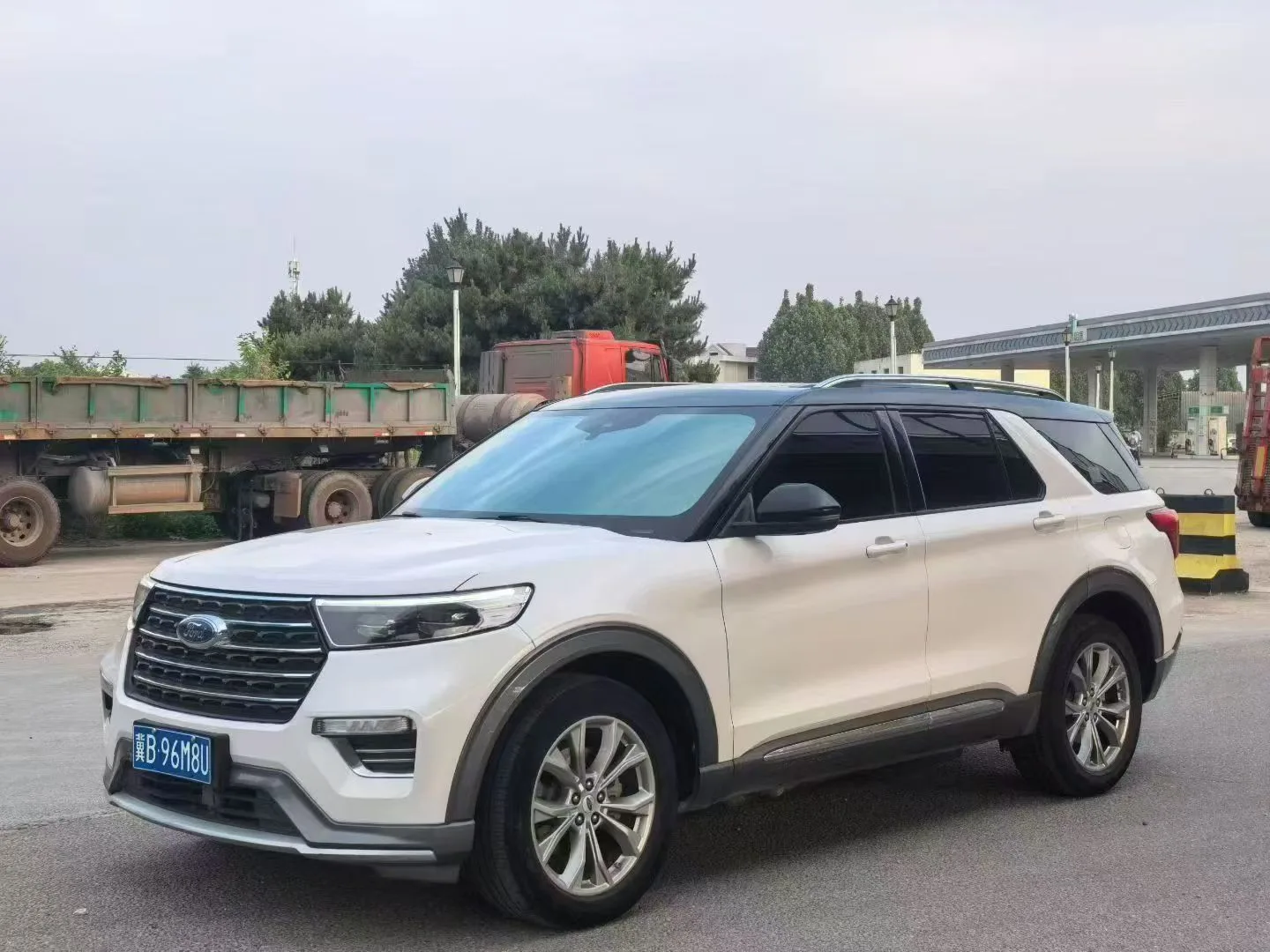 2020 Explorer EcoBoost 285 AWD Titanium 6-Seater