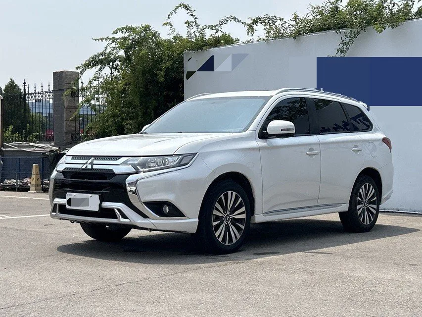 2020 Outlander 2.0L 2WD Comfort Edition 7-Seater