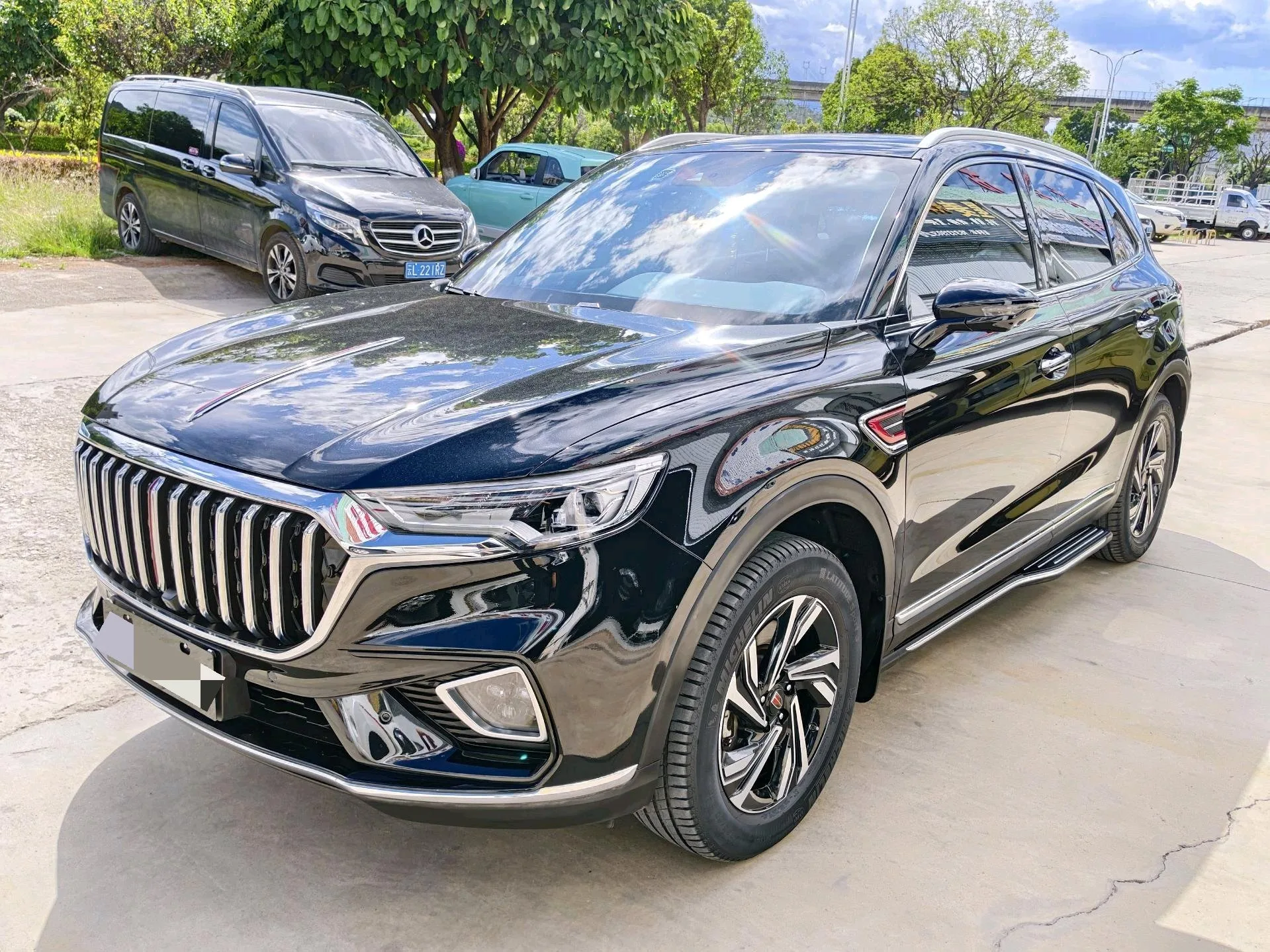 Hongqi HS5 2022 2.0T Intelligent Flagship Edition