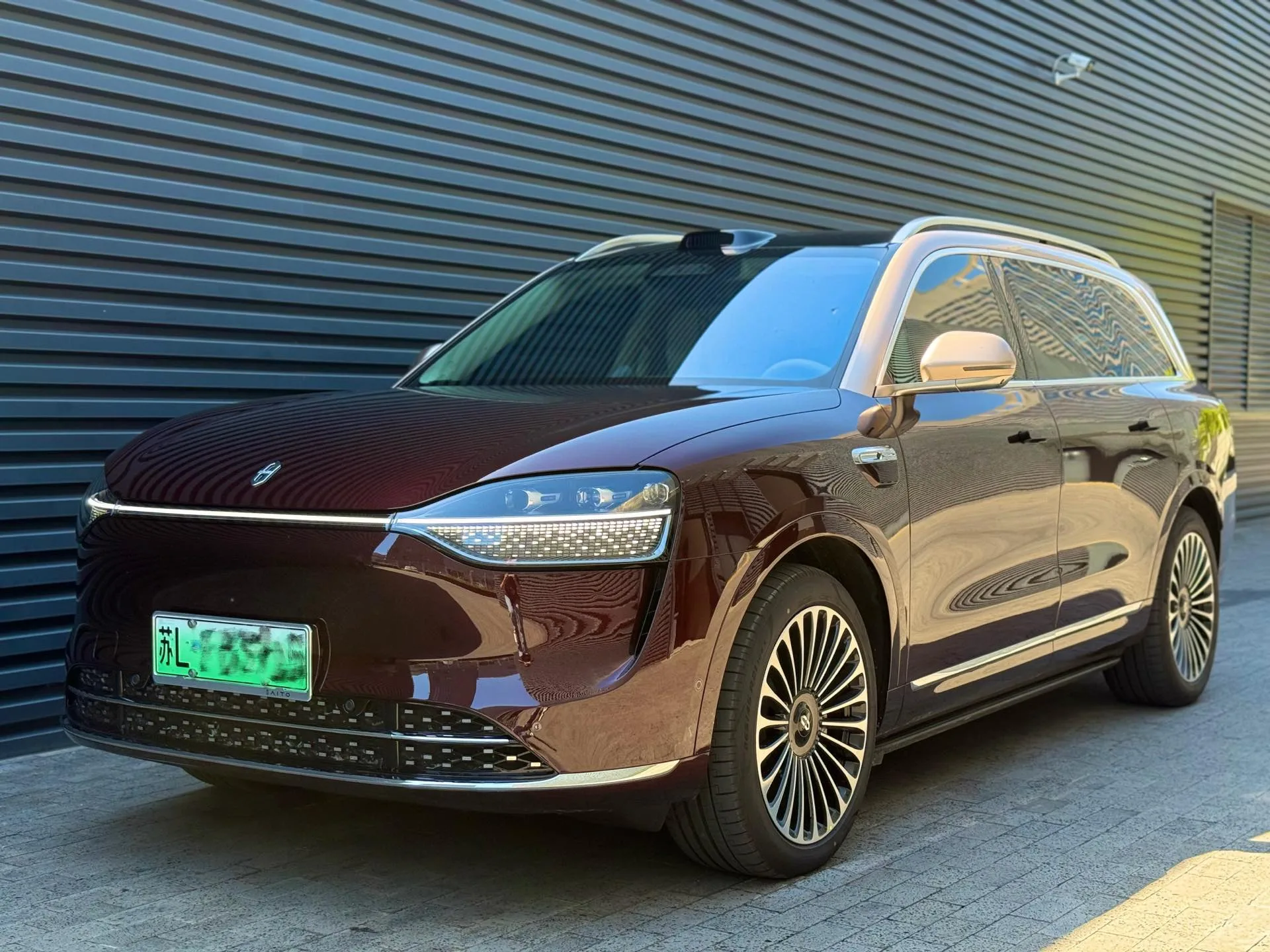 AITO 2025 Model M9 Extended Range Ultra Edition 52kWh 6-Seater Automatic Transmission