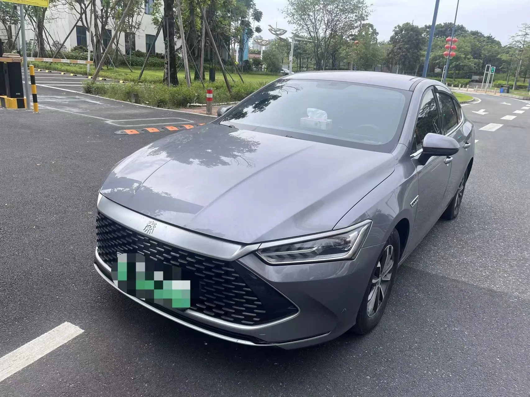 Qin PLUS 2021 DM-i 55KM Premium Edition