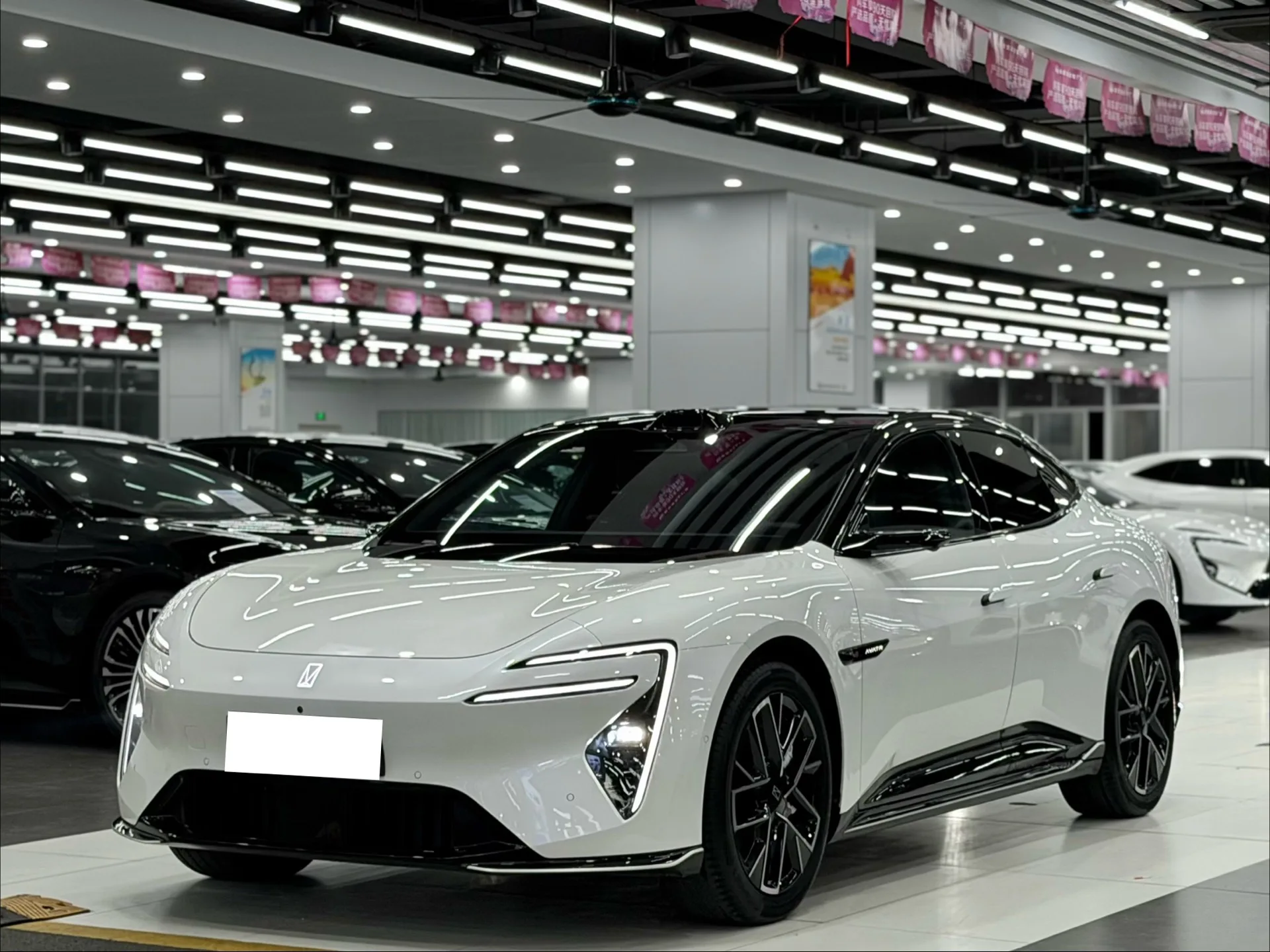 2025 Avita 06 Ultra Pure Electric Version (Automatic)