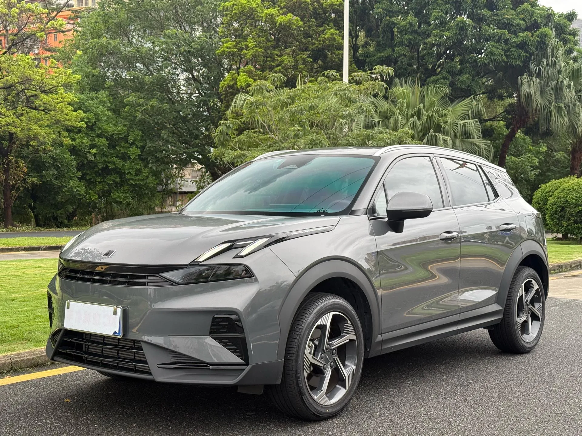 Lynk & Co 2026 Model Year Lynk & Co 06 1.5T Relive Max Automatic Transmission