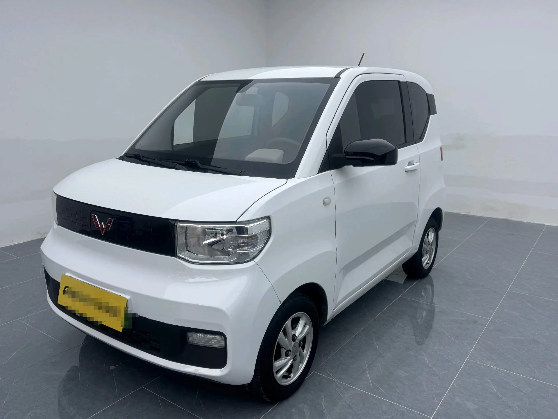 Hongguang MINIEV 2020 Enjoy Edition (Ternary Lithium)