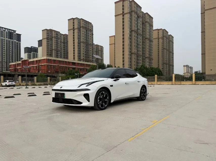 Lynk & Co 2026 Lynk & Co 07 EM-P 1.5T 126km Long Range Ultra Automatic