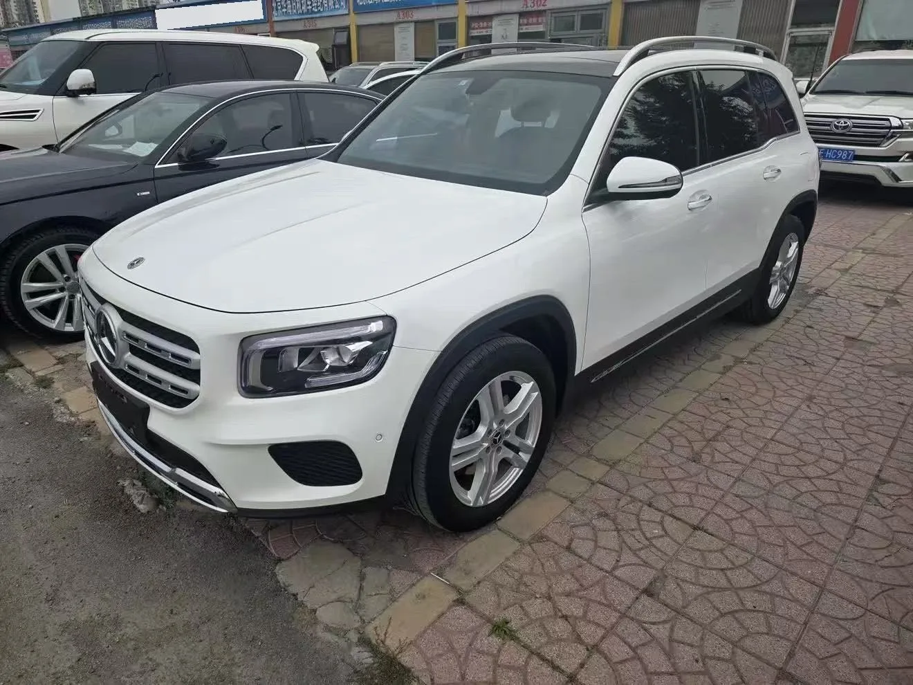 2023 Mercedes-Benz GLB GLB 220 Sport