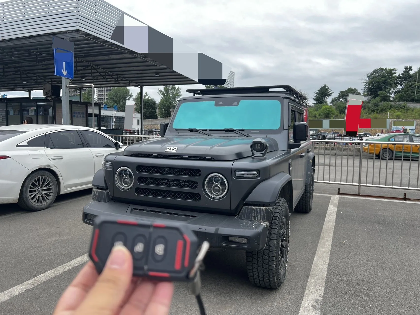 212 2024 Explorer T01 2.0T Automatic